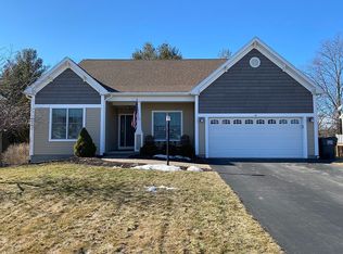 14 Widgeon Way, Waterford, NY 12188