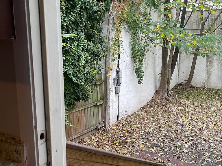713 Dinwiddie St #A — Photo 27
