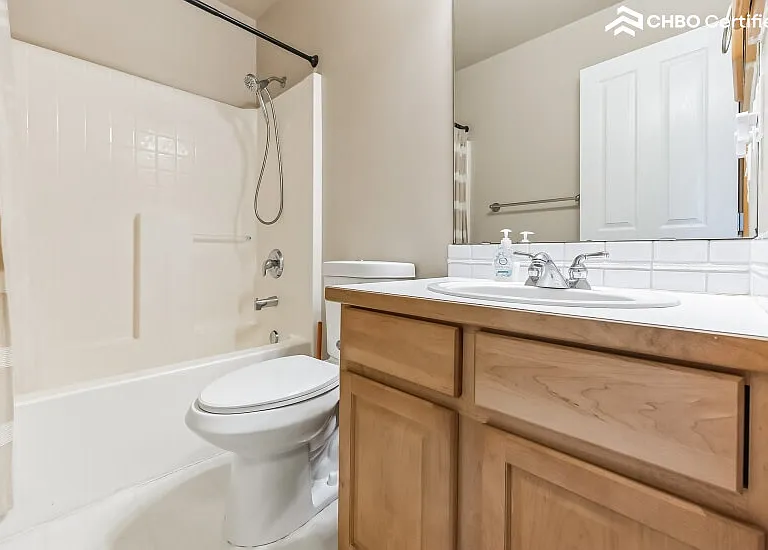 Full Bathroom Shared