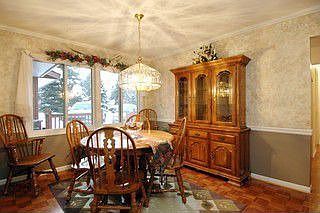 Seperate dining room 