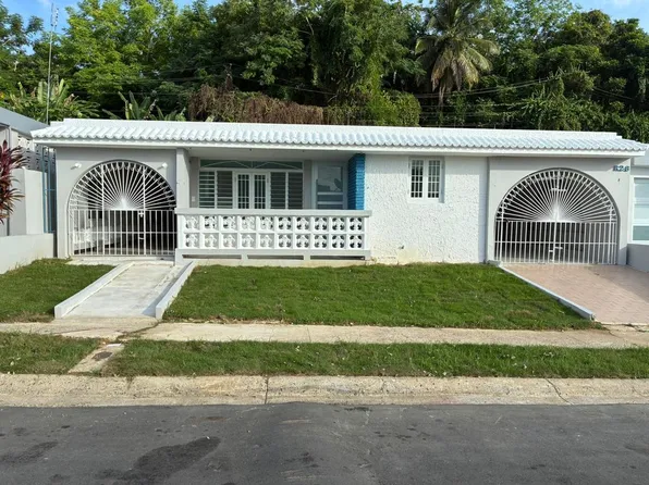 Urbanizacion Villa Espana #R2-8, Bayamon, PR 00961