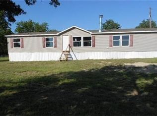 359 Wigwam Rd, Bowie, TX 76230