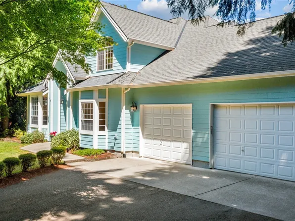 16104 Bay Ridge Drive NW, Poulsbo, WA 98370