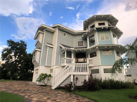 2nd image of 212 Lagoon Dr