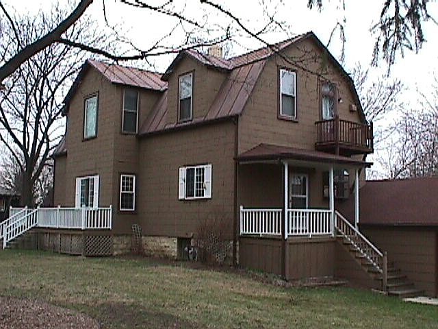 Fabulous 6 Bedroom/2.5 Bath Single Family Home