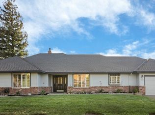 1422 Iris Dr, Lodi, CA 95242