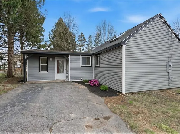 169 Central Ave, Scituate, RI 02857