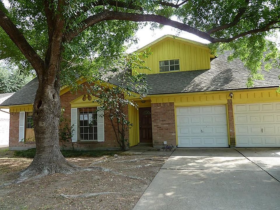 1st image of 12335 Longbrook Dr