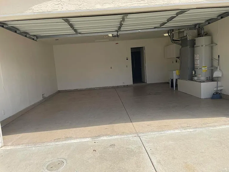 326 Old Stage Ct — Photo 21