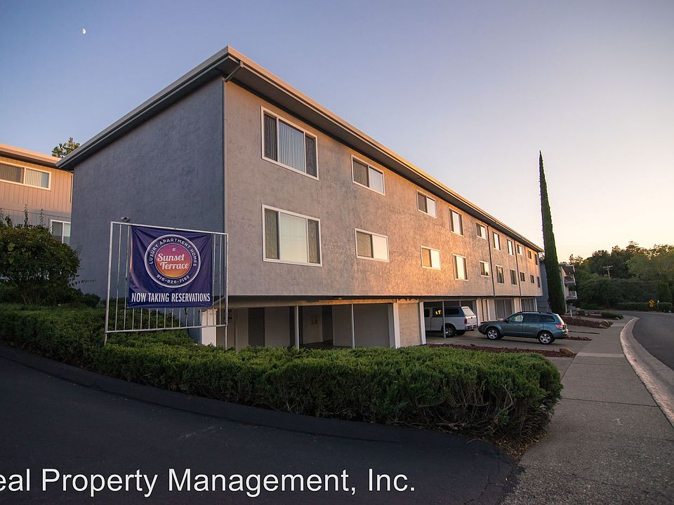 1st image of 2805 Pioneer Dr APT 49