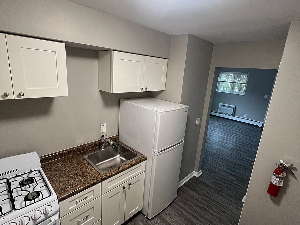 1st image of 4126 Sibley Ave APT 4