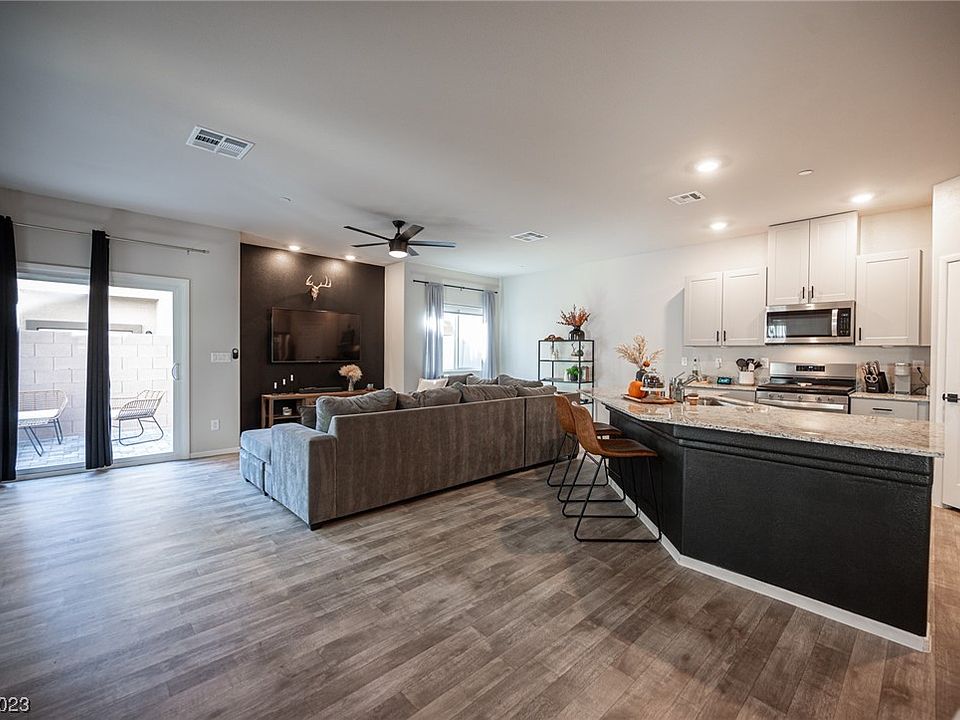 1st image of 4645 Blaise Ave Unit 103