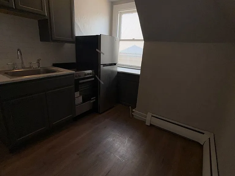 826 Collins St — Photo 21
