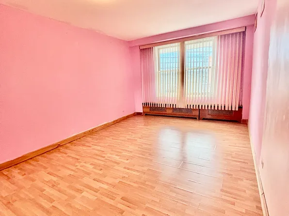 98-20 62nd Drive image 8 of 10