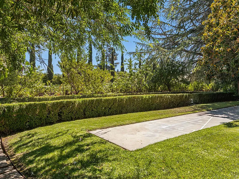1819 Zinfandel Ln — Photo 81
