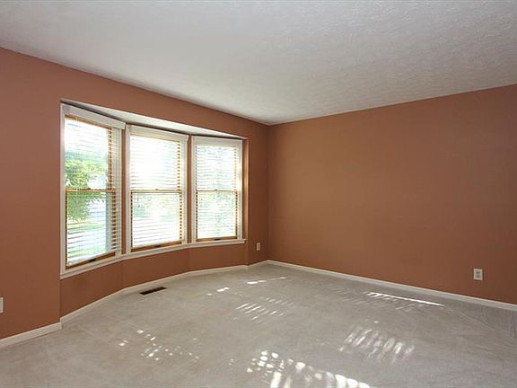 4th image of 1143 Bonniebrook Dr