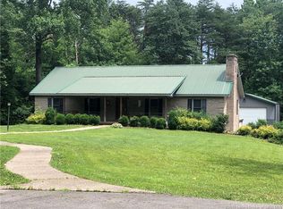4140 Applerosea Dr NE, Corydon, IN