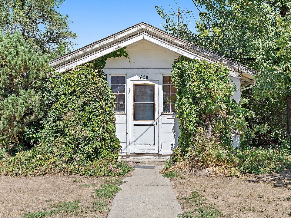 1st image of 658 W Wasatch St S