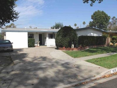 1633 E Washington Ave, Santa Ana, CA, 92701