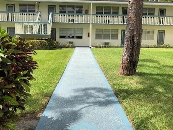 271 Tilford #M, Deerfield Beach, FL 33442