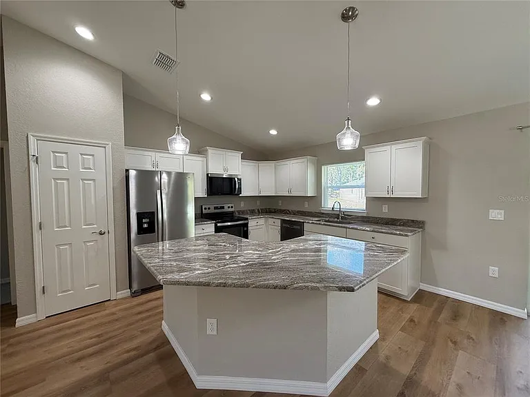 10426 SW 133rd Ave — Photo 6