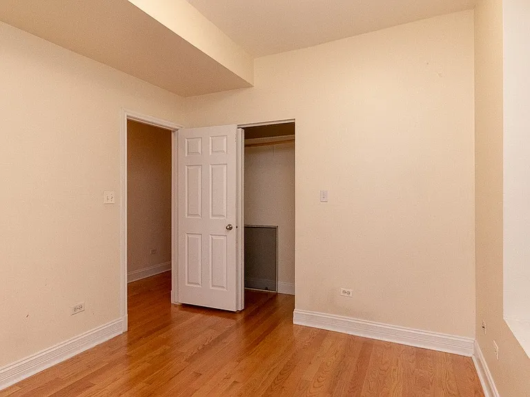2537 N Kildare Ave #2 — Photo 16