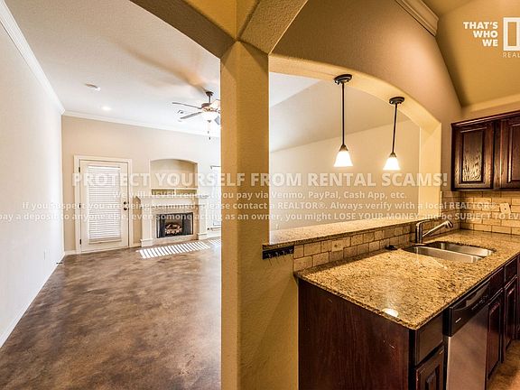 4th image of 2638 N Miranda Ave