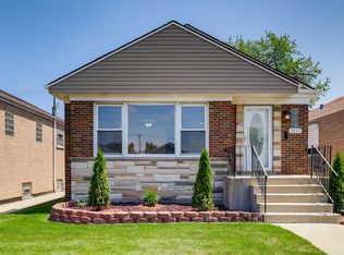 8237 S Damen Ave, Chicago, IL