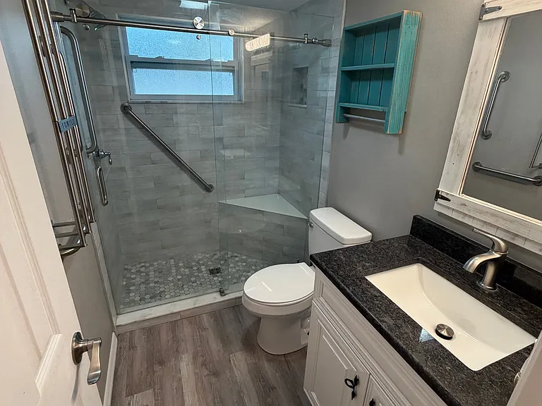 819 Pebblewood Dr — Photo 7