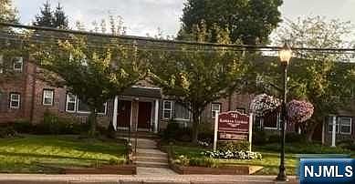 1st image of 741-J2 Bloomfield Ave