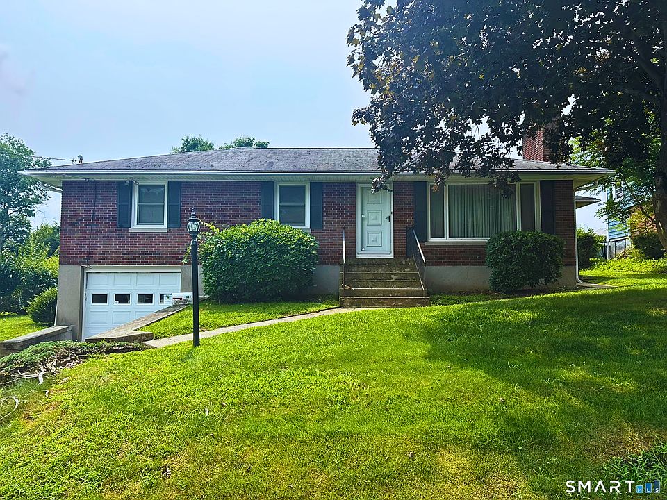 1st image of 307 Highland Drive