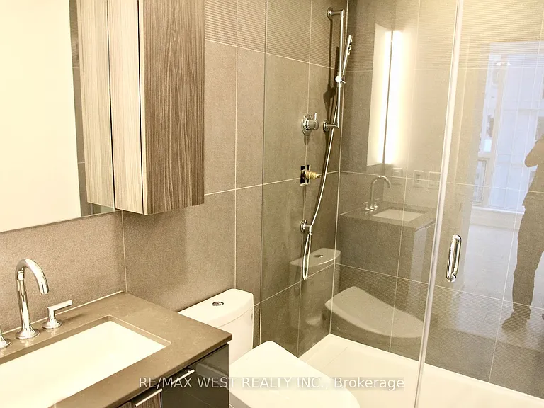 15 Mercer St #2504 — Photo 25