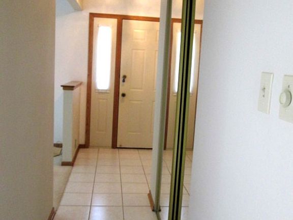 5th image of 10721 Louisiana Ct