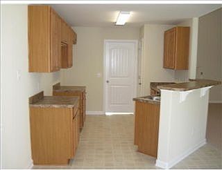 5th image of 37 Montero Dr