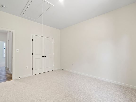 3rd image of 5610 Bazzanella Dr