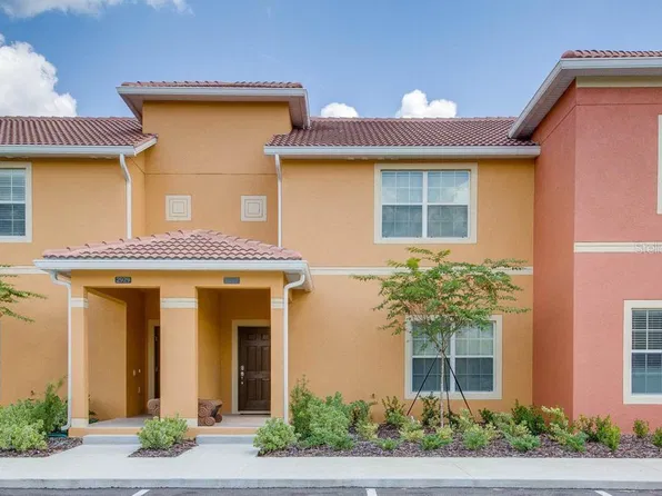 2927 Banana Palm Dr, Kissimmee, FL 34747