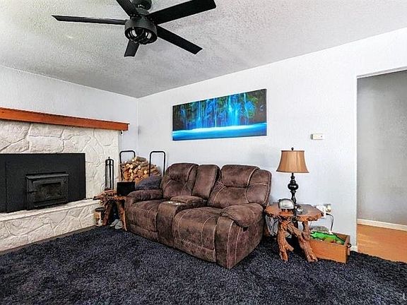 2nd image of 450 280th Hwy #395-S