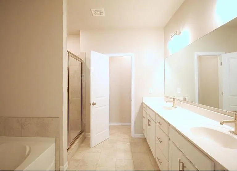 4514 Valtek Ct — Photo 15