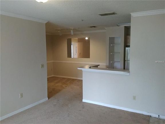 4th image of 1920 Summer Club Dr APT 106