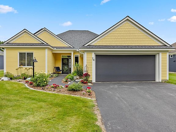 2nd image of 28 Fountain Way