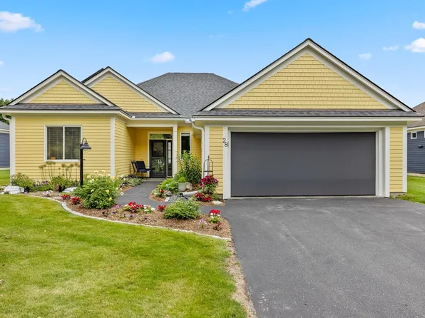 28 Fountain Way, Lebanon, NH 03784
