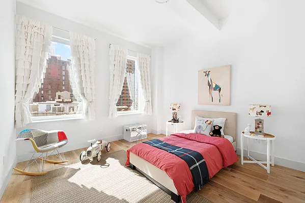 Sold by Compass | media 17