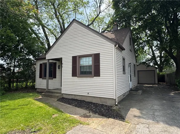 71 Hinchey Rd, Rochester, NY 14624