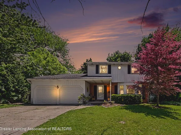 3601 Christine Dr, Lansing, MI 48911