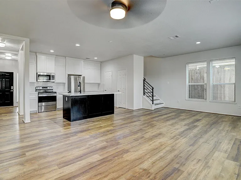 7042 Plum Creek Terrace Ln — Photo 18