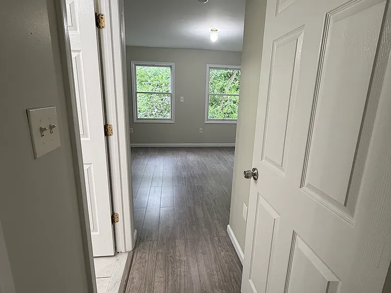 132 Grant Ave #2 — Photo 8
