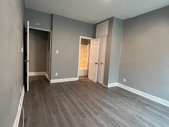 3rd image of 1717 N Talbott St APT 5