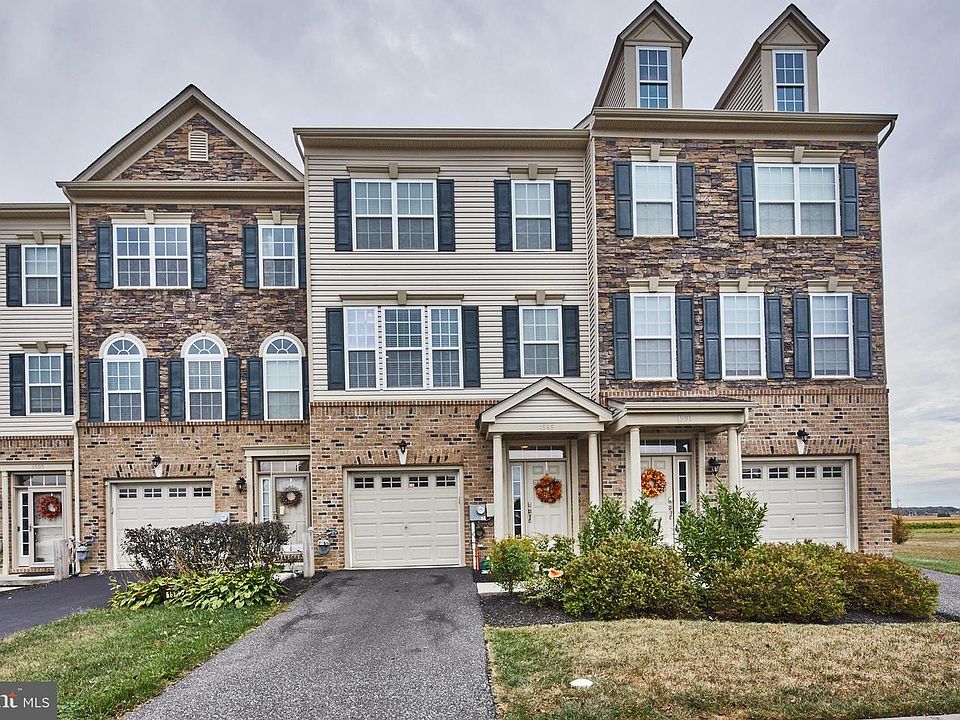 1st image of 1589 E Matisse Dr
