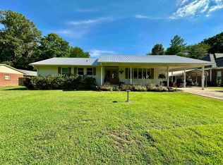 115 Rolling Oaks Dr, Somerville, TN 38068
