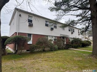 239 Cherry Hill Dr UNIT 2A, Bridgeport, CT